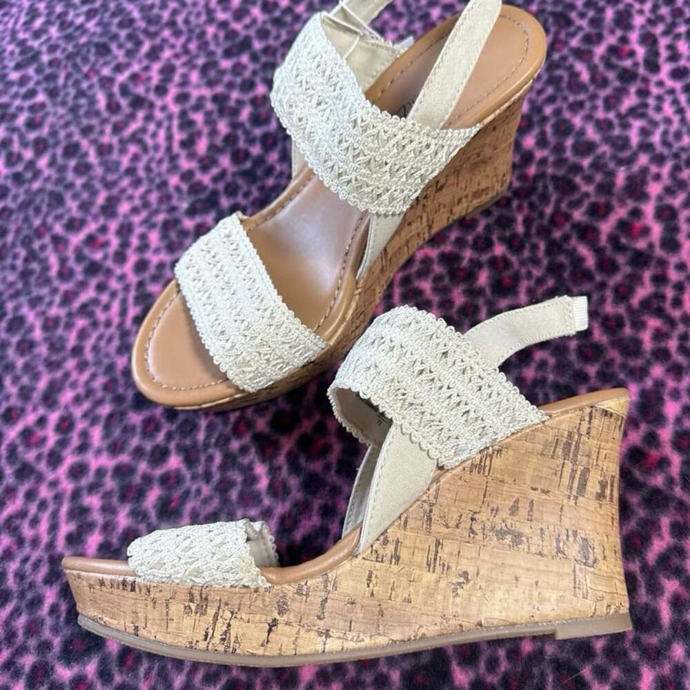 American Eagle Y2K Crochet Macrame Cream Beige Faux Cork Wedge Sandals NWT 8